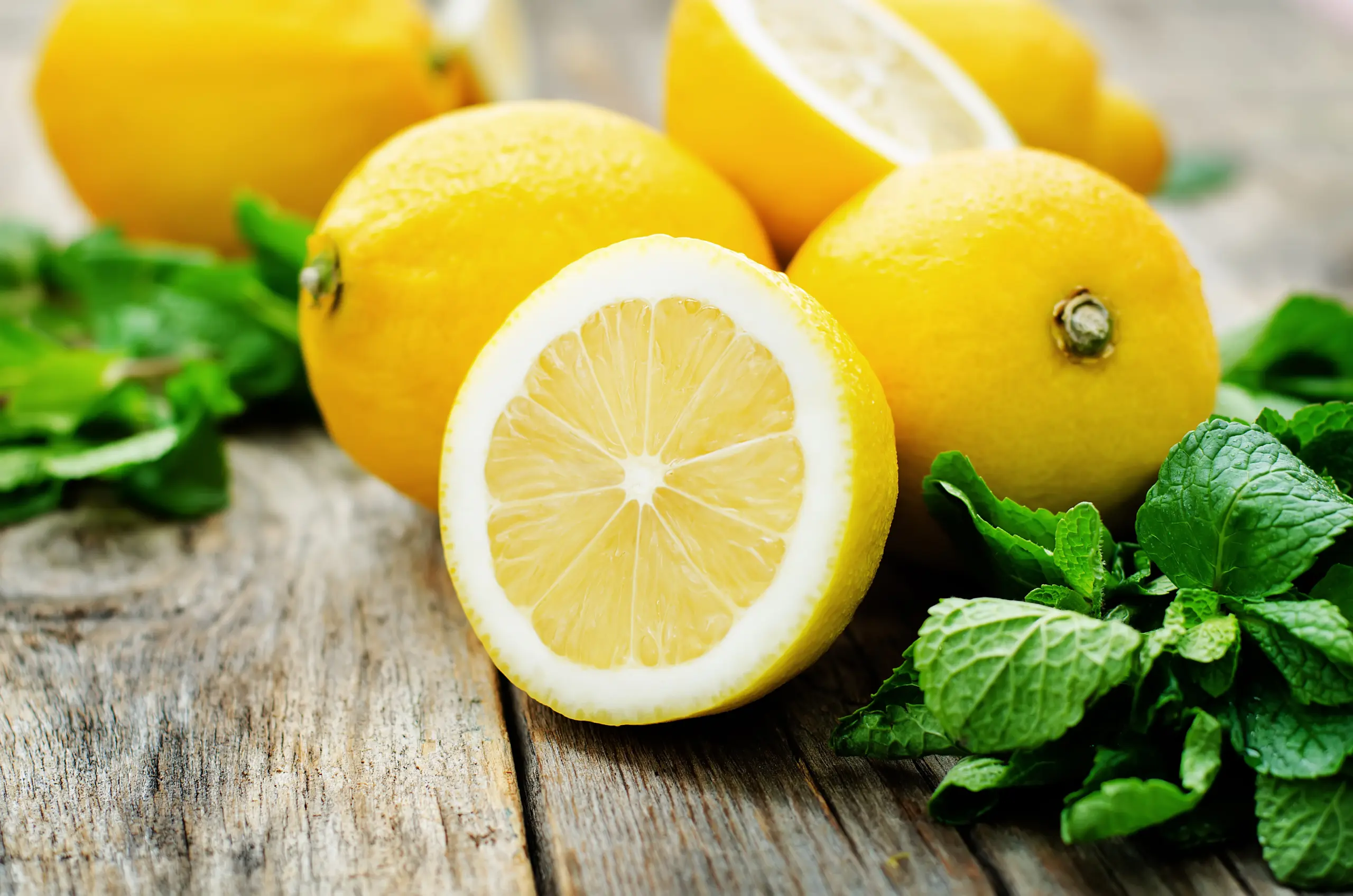 Brothers Ingredients is your lemon NFC juice supplier, in addition to lemon juice concentrate, lemon essence and lemon oil.