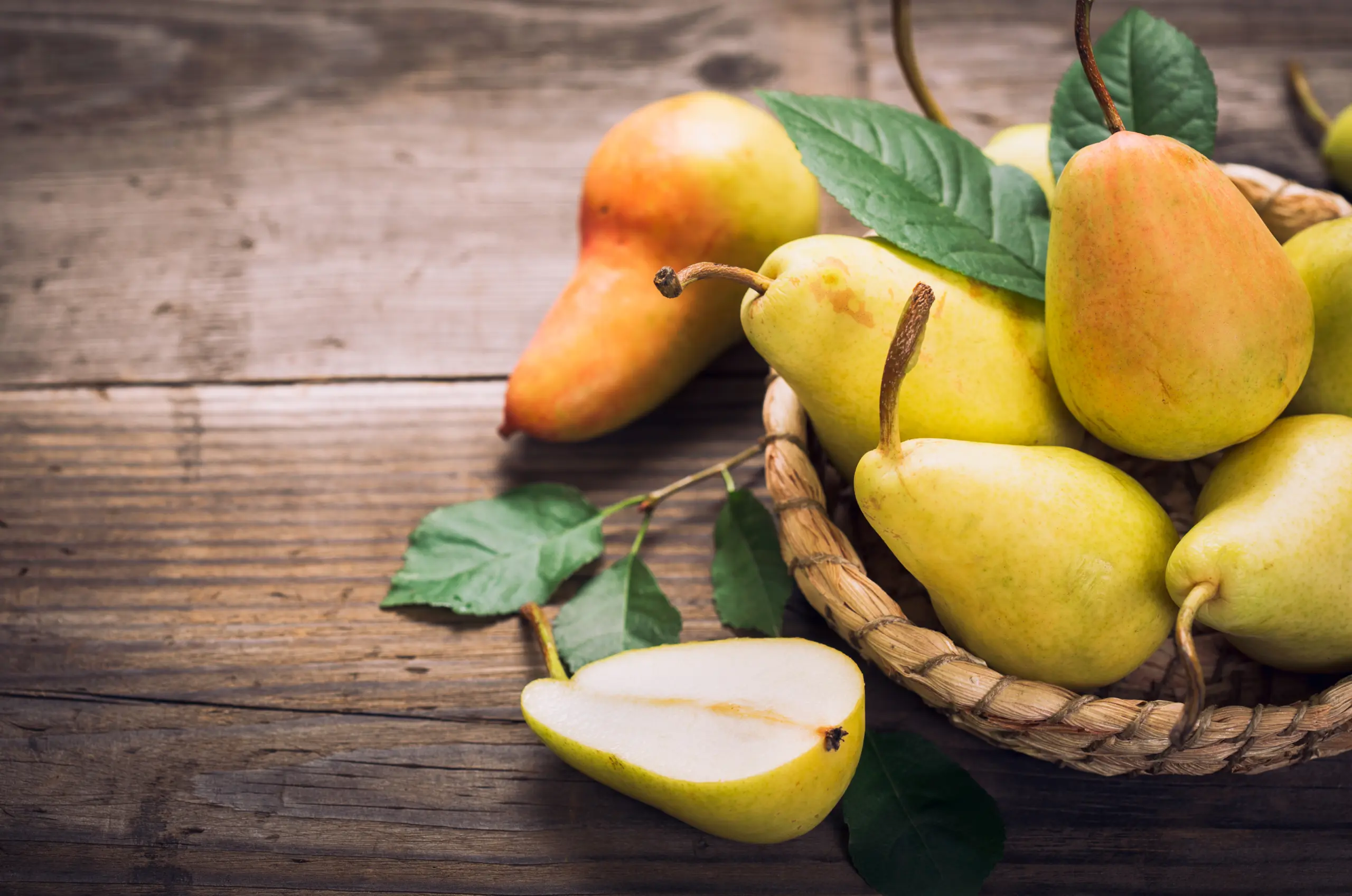 Our team of fruit ingredient experts can supply pear NFC juice, pear juice concentrate, pear puree and various other formats.