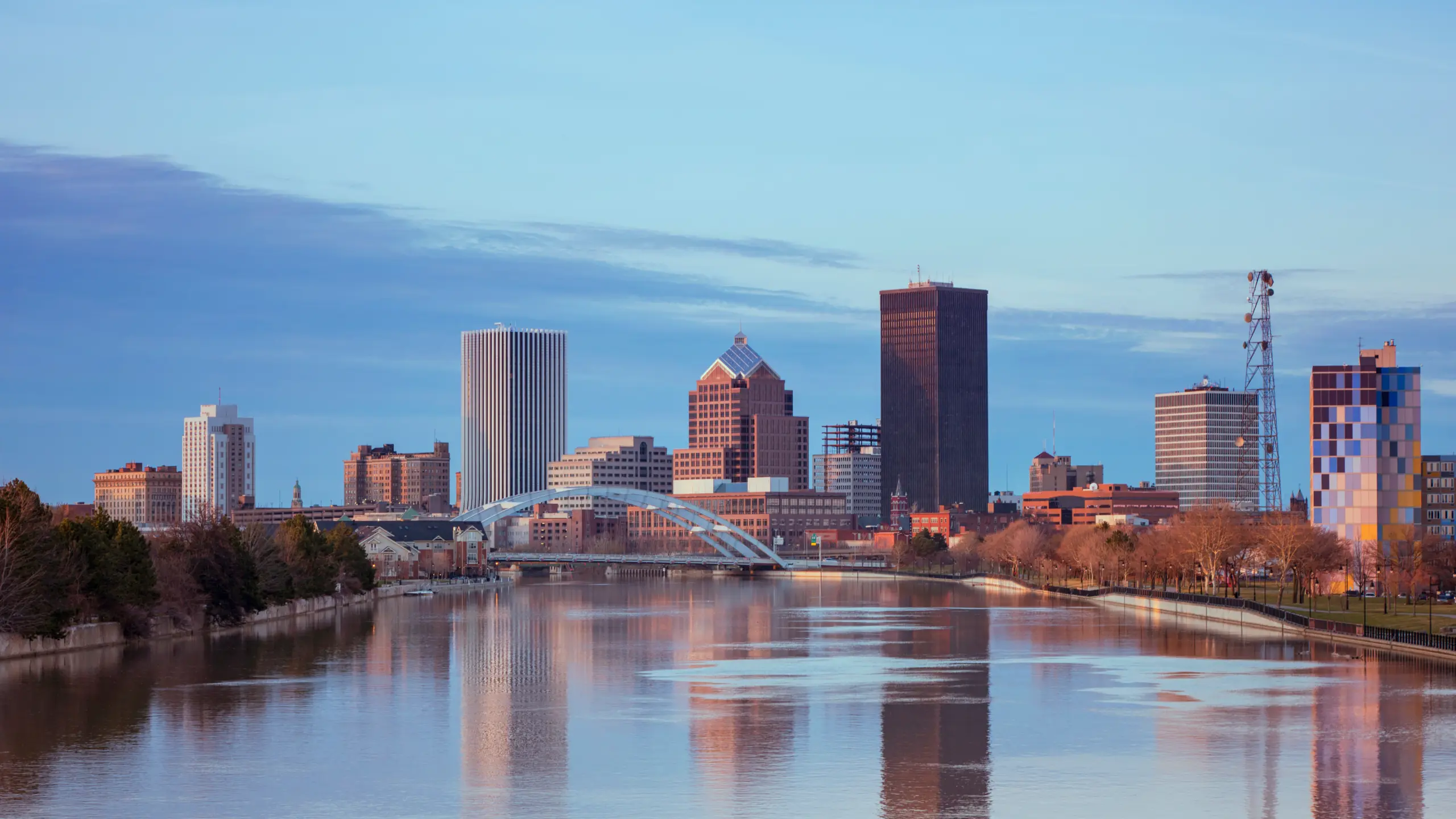 A picture of the skyline in Downtown Rochester, NY